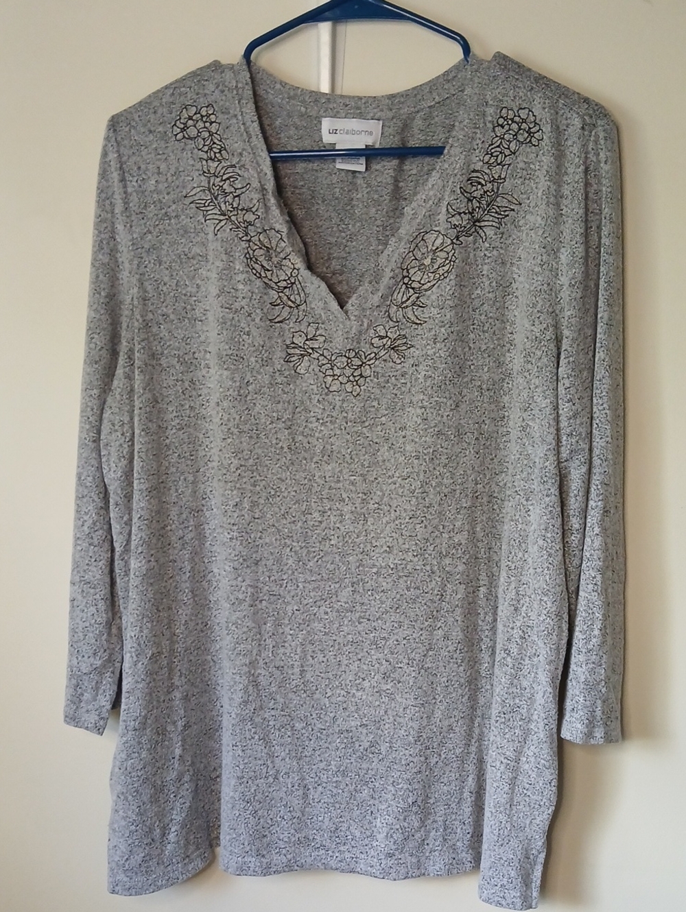 Liz Claiborne Heather Gray V-Neck Sweater with Floral Embroidery